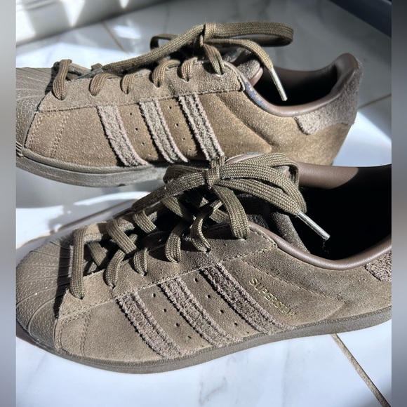 Adidas Superstar Olive Green - Picture 2 of 6